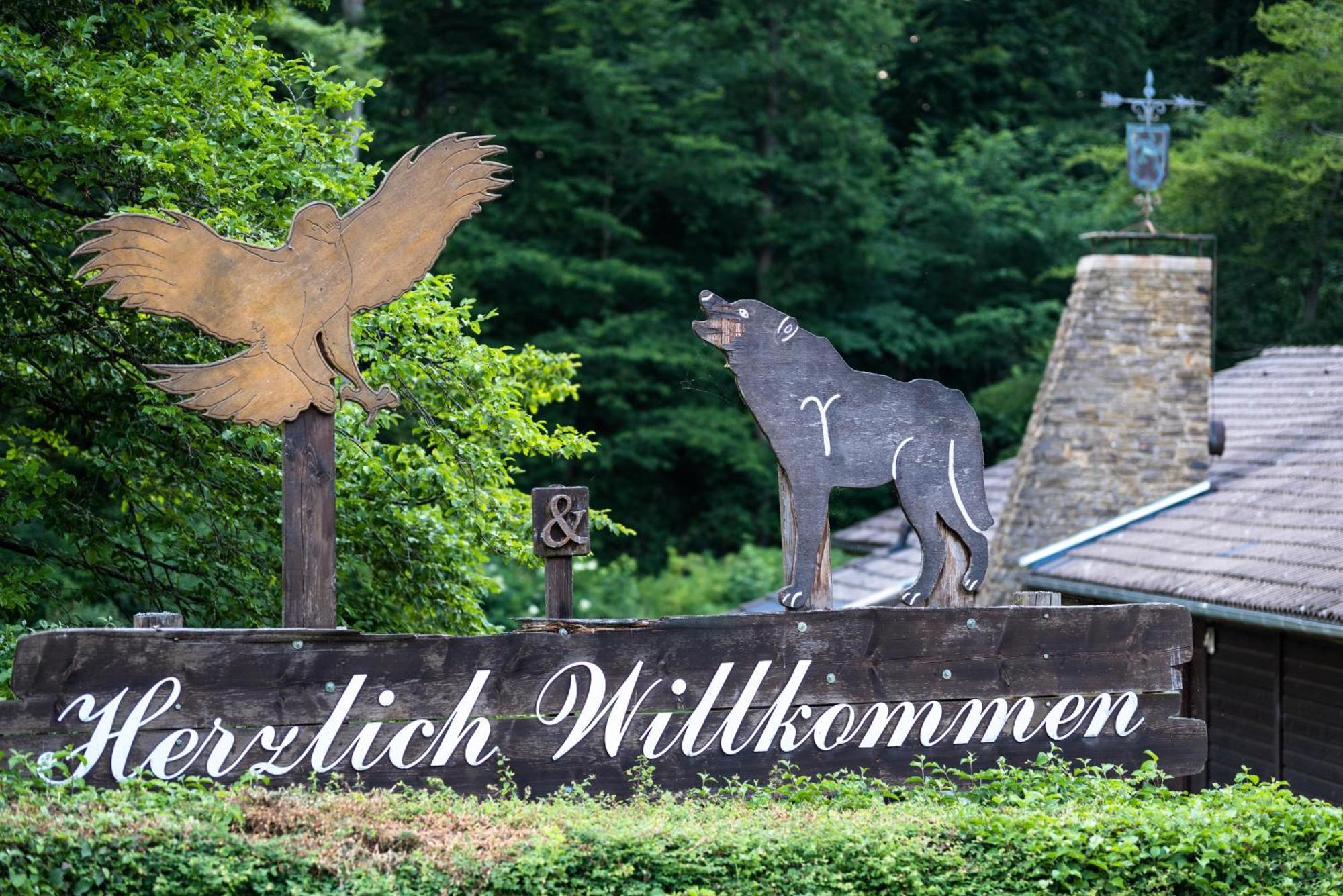 Holzhaus Onkel Fritz Mit Sauna Und Whirlwanne Esch (Rhineland-Palatinate) Exterior foto